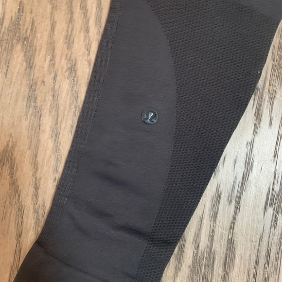 Lululemon Seamless 19.5” Tights - Picture 3 of 4
